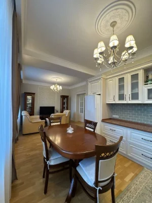 Продам 3х комнатную в центре Сум