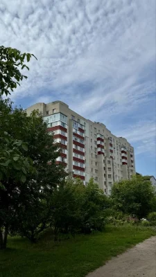 2 кмінатна квартира вул . Київська ( район Педуніверситету)