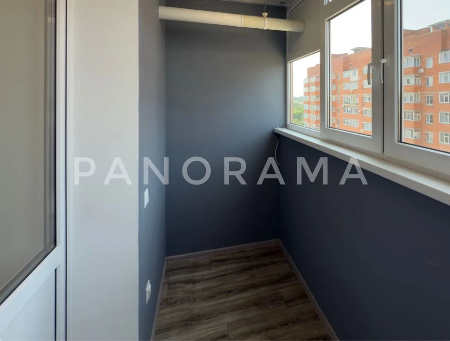 2 кімнатна квартира в центрі, 62м2