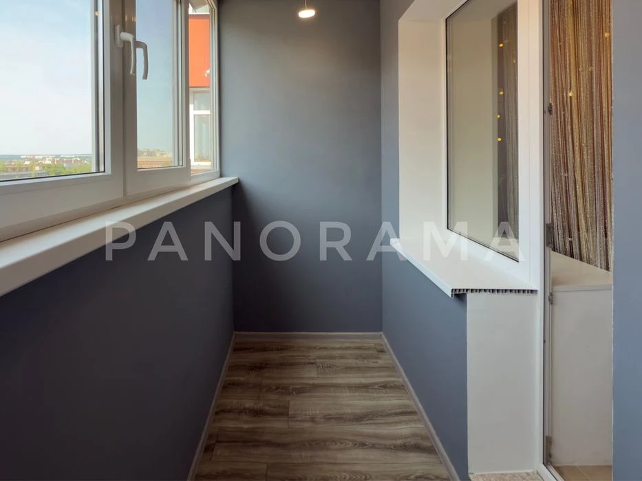 2 кімнатна квартира в центрі, 62м2