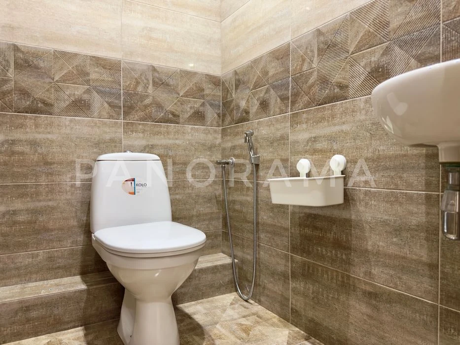 2 кімнатна квартира в центрі, 62м2