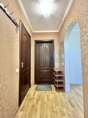 Продам 1 кімнатну квартиру