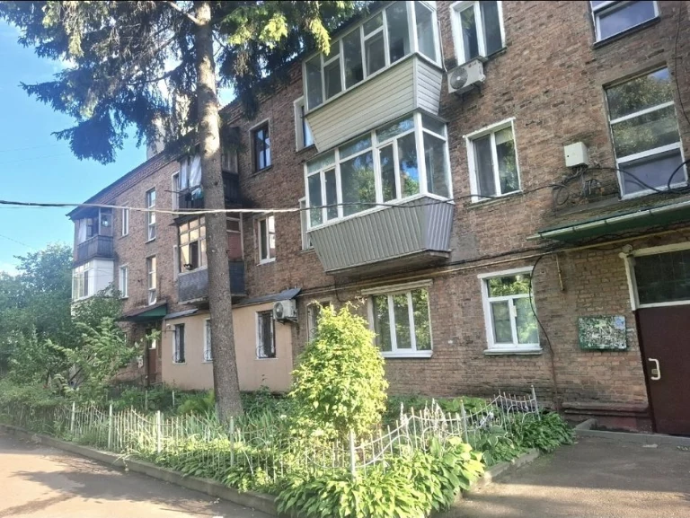 Продаж 2х.кв вул.Привокзальна