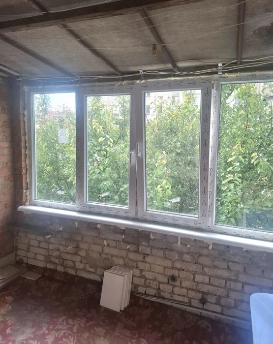 Продаж 1к.кв Г.Крут