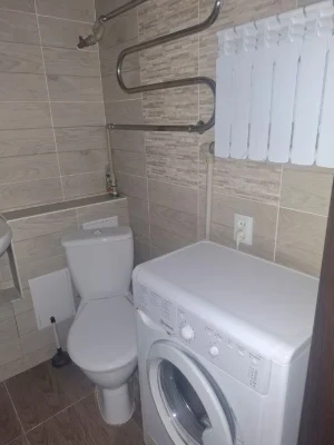 Продаж 1к.кв Г.Крут