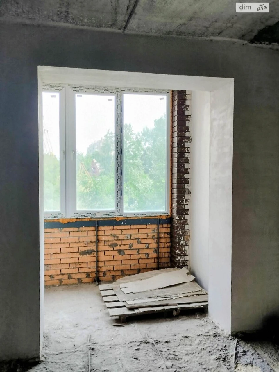 Продаж Квартира Зарічний