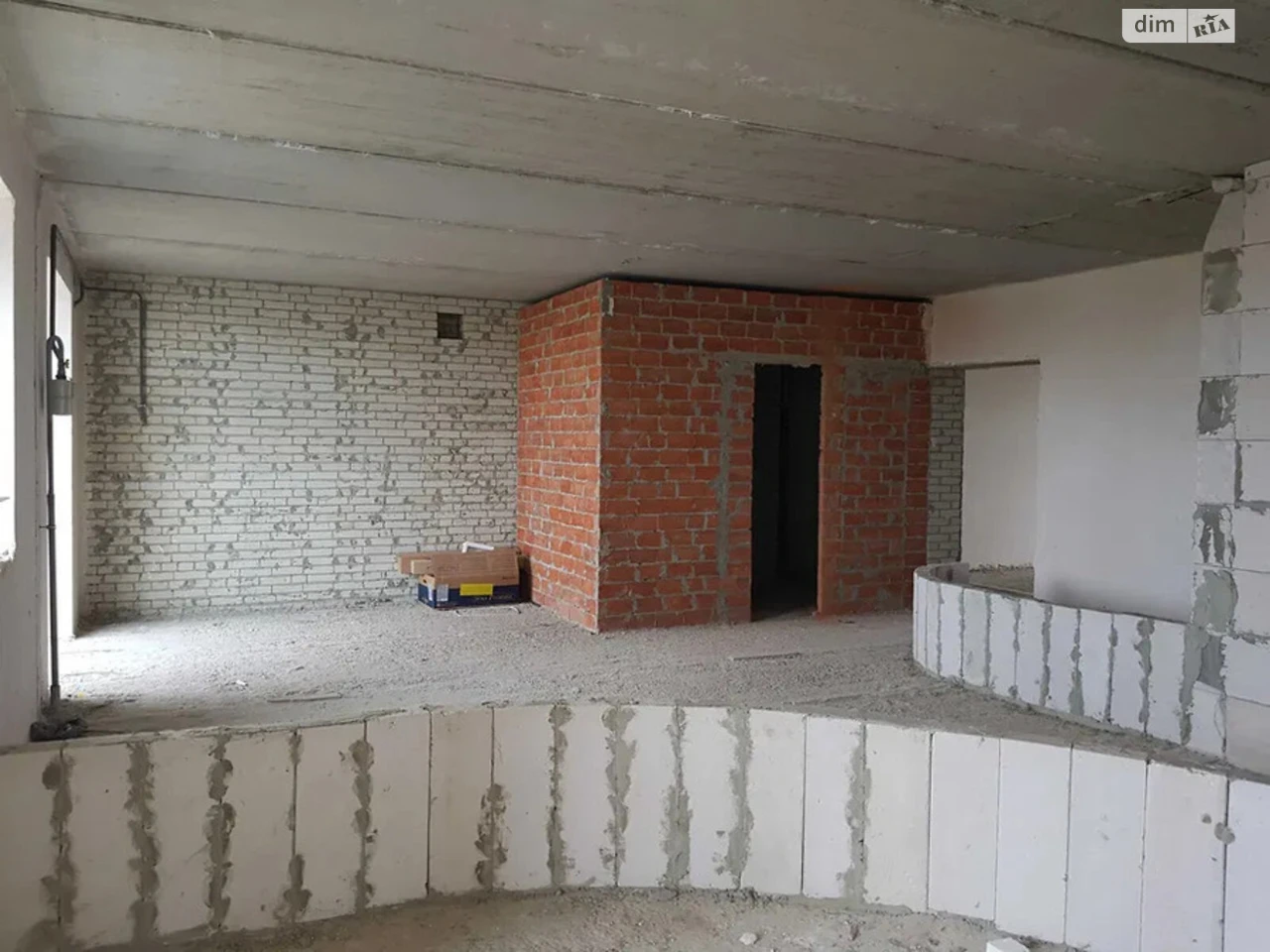 Продаж Квартира Зарічний
