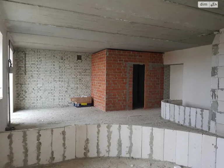 Продаж Квартира Зарічний