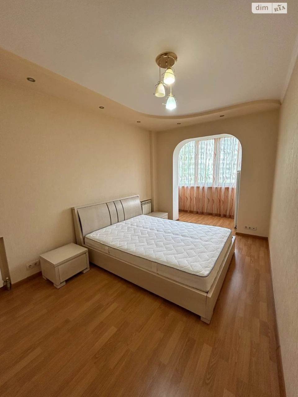 Продаж Квартира 12-й мікрорайон