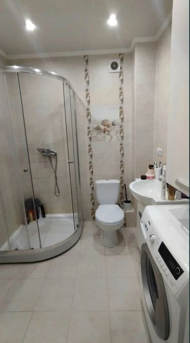 Продам 1 квартиру. Новострой.