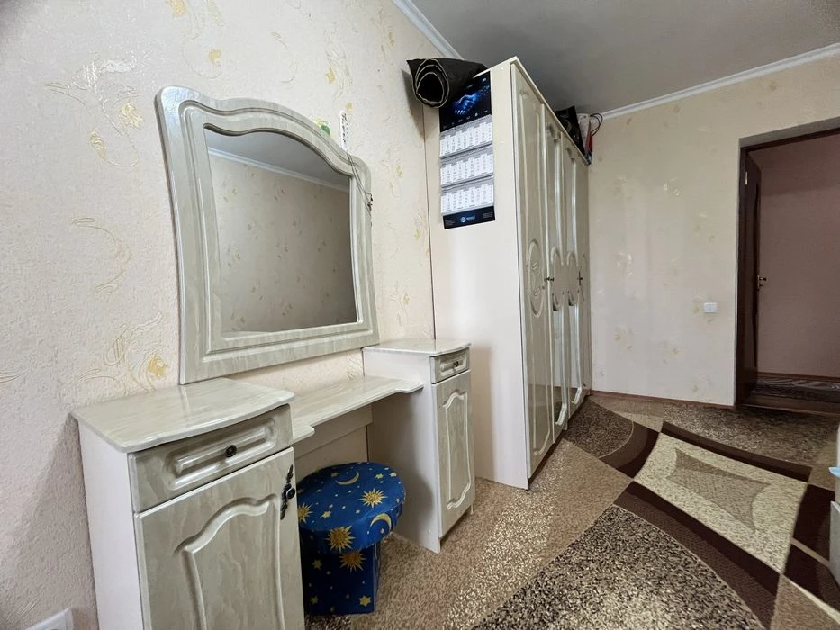 Продам 2 к кв на Садовій