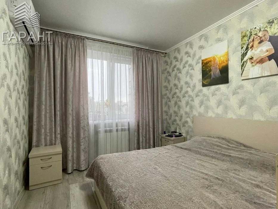 Продам 2-х кімнатну квартиру з ремонтом. Пр-кт М. Лушпи.