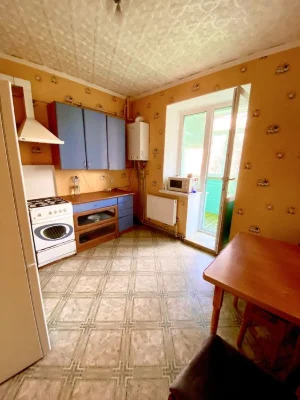 Від власника ! Продам  велику 1к квартиру 48 м2. Проспект Св