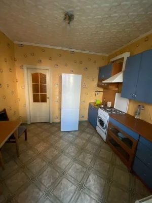 Від власника ! Продам  велику 1к квартиру 48 м2. Проспект Св