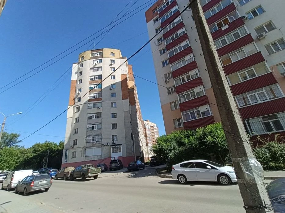 Від власника ! Продам  велику 1к квартиру 48 м2. Проспект Св