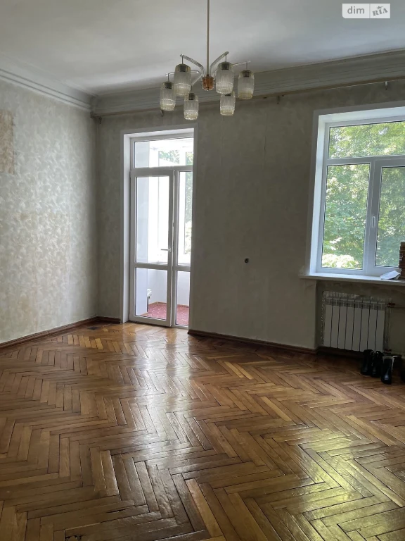 Продаж Квартира Центр