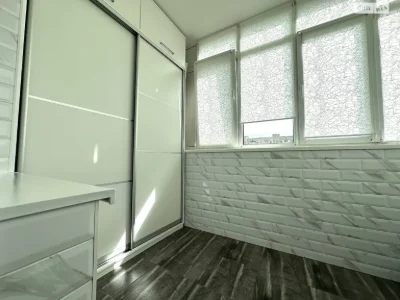 Продаж Квартира Зарічний