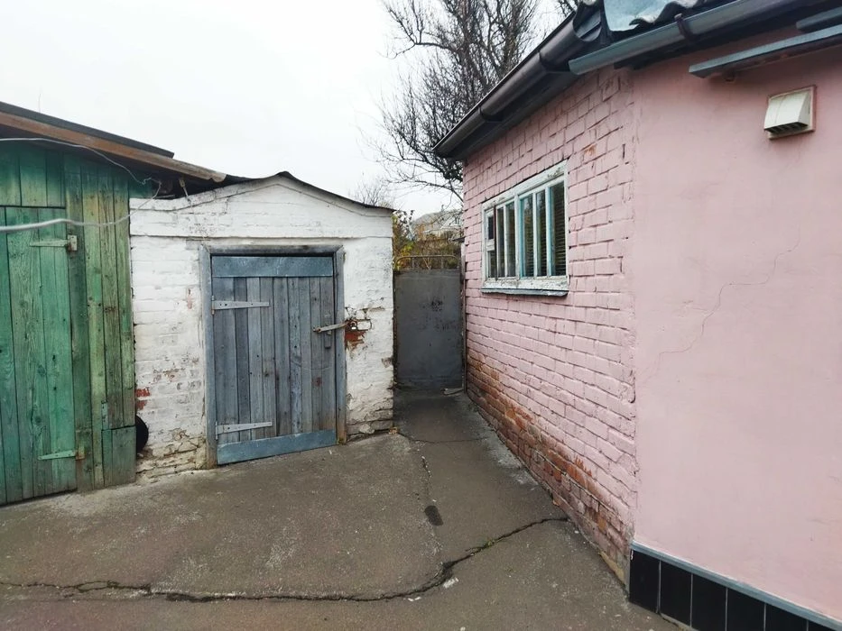 Продам будинок на Роменській.