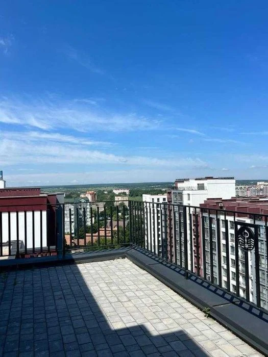 Дворівнева, видова 2- кімнатна квартира з терасою | ЖК «Княг