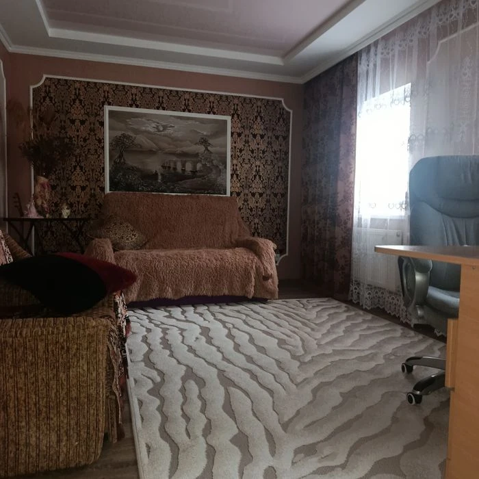 Продаж будинку. Токарі.