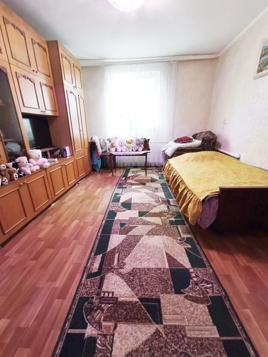 1/2 будинку в Центрі, ул. Я. Мудрого, 5 кімнат, гараж, двори