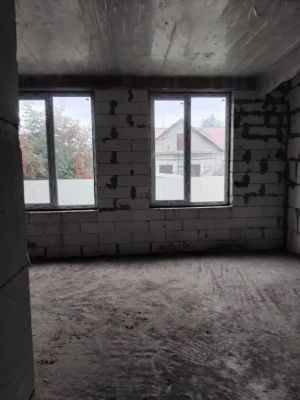 (4) Townhouse on ul. Kostandy / Lustdorf road