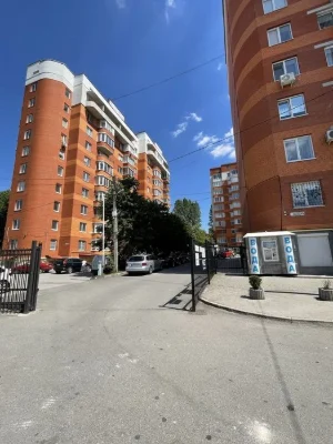 3 кім квартира Злуки ( ЖК Садове місто)