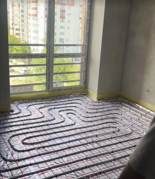 Продаж 1к квартири 43.83 кв. м на вул. Тролейбусна