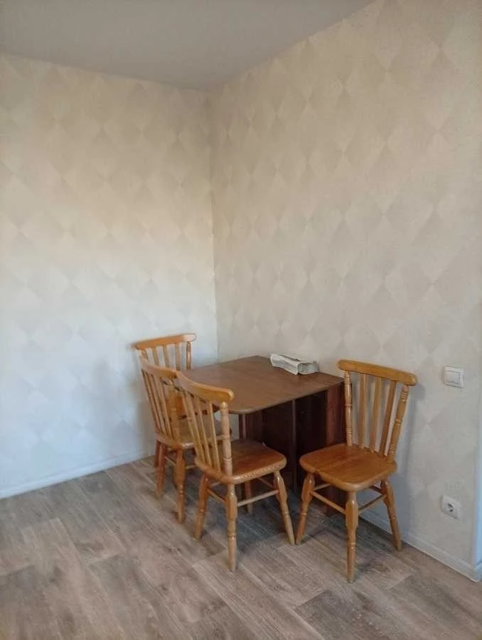 Продаж 2-кімнатної квартири 59 м², Харківське шосе, 56