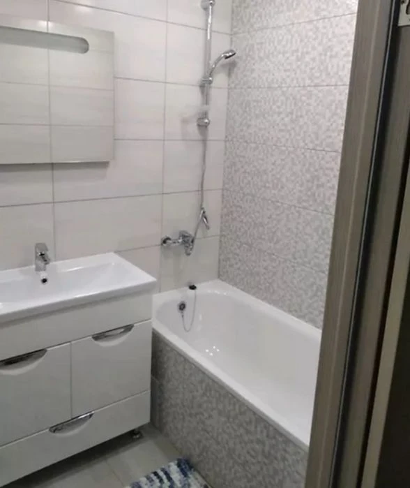 Продаж 2к квартири 68.1 кв. м на вул. Корольова