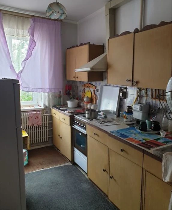 Продаж 3 кім вул. Оболоня