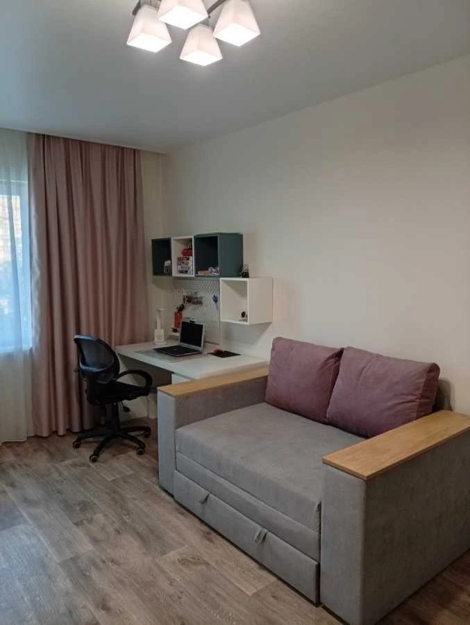 Продаж 2-кімнатної квартири 59 м², Харківське шосе, 56