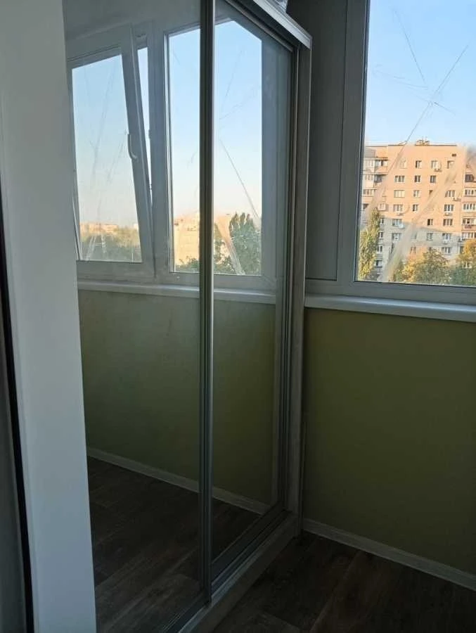Продаж 2-кімнатної квартири 59 м², Харківське шосе, 56