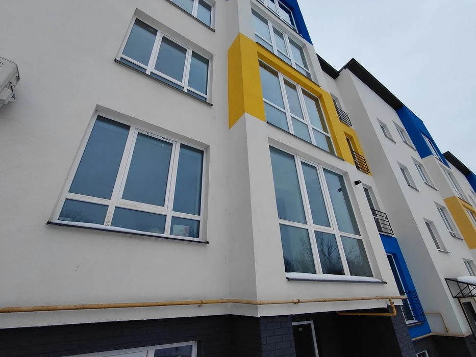 Продається простора 1 кім. квартира 52м.кв по вул. Тернопіль