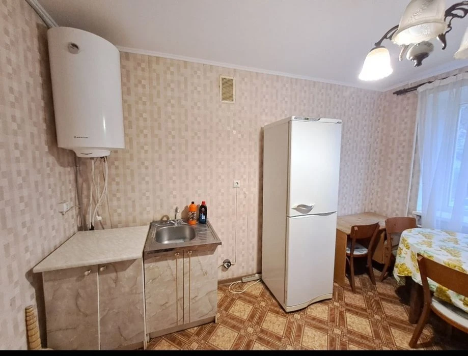 Продаж 1км квартири по вул.Карпенка, Дружба.Тернопіль