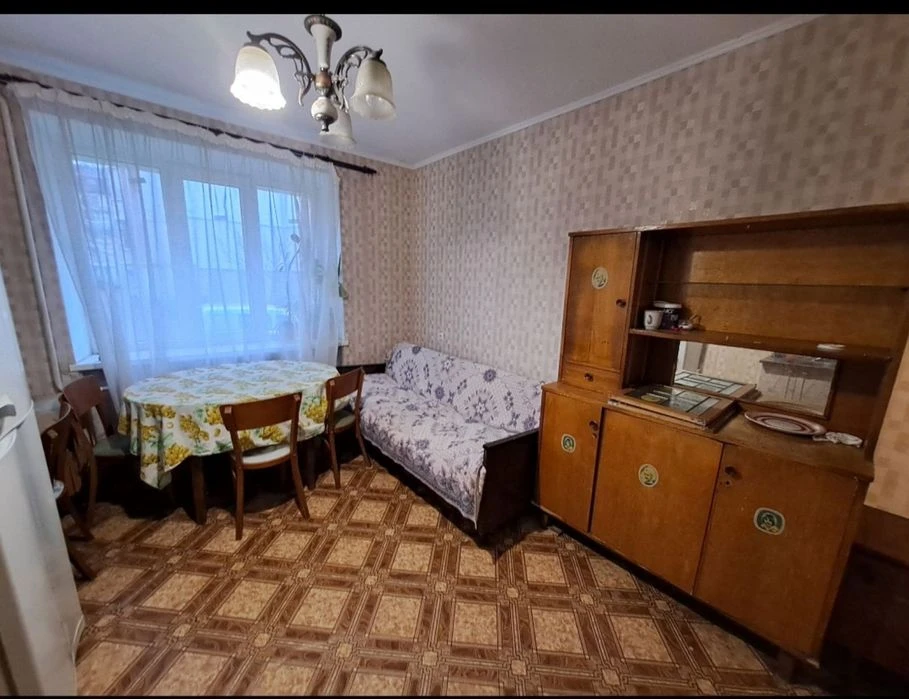 Продаж 1км квартири по вул.Карпенка, Дружба.Тернопіль