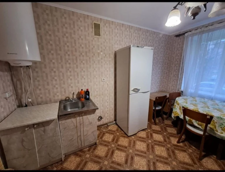 Продаж 1км квартири по вул.Карпенка, Дружба.Тернопіль