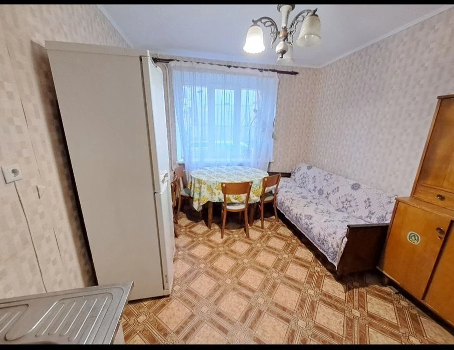 Продаж 1км квартири по вул.Карпенка, Дружба.Тернопіль