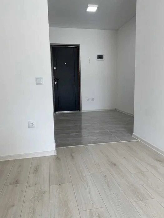 Продається 1 кім. в новобудові вул. Смакули