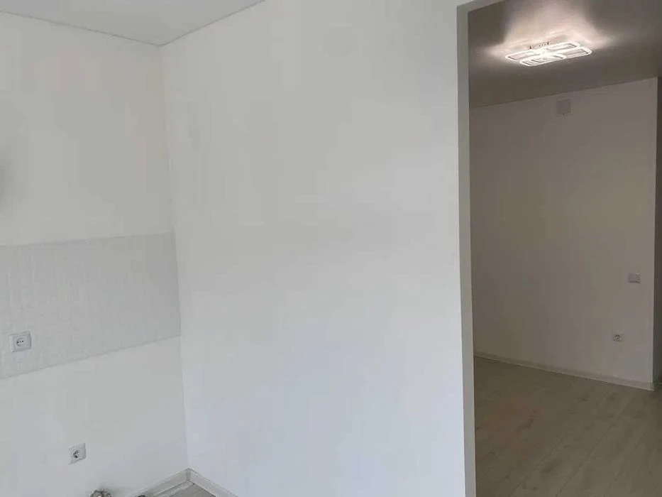 Продається 1 кім. в новобудові вул. Смакули