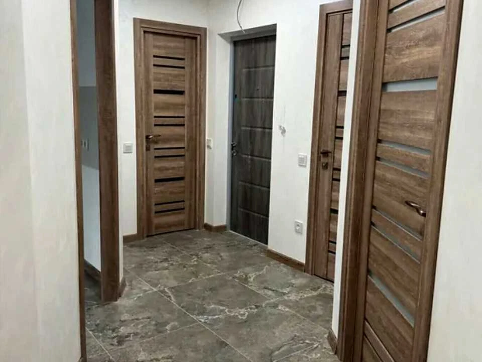 Квартира. Тернопіль, Микулинецька вул., (Будинок)