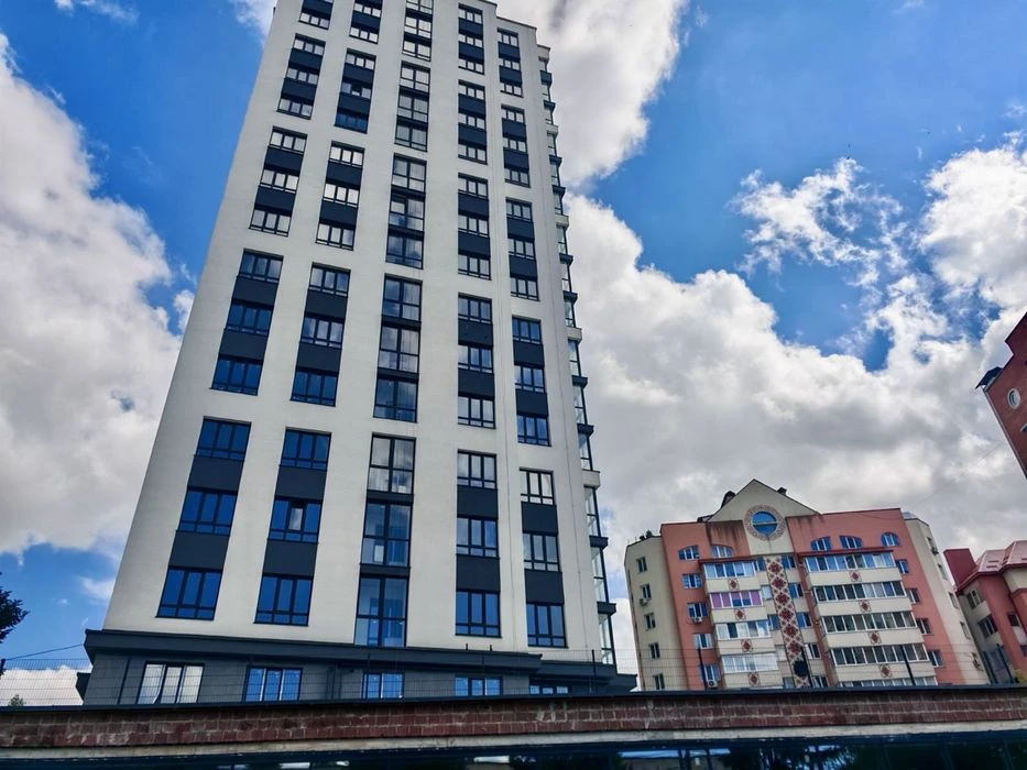 Продаж 2 кімнатної квартири по вул. Нечая