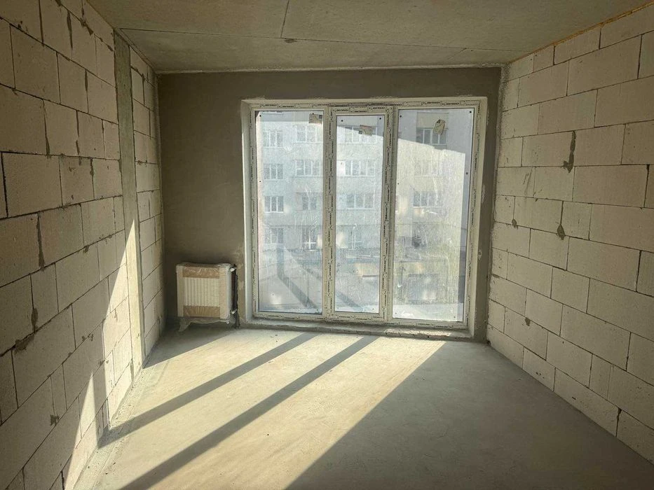 Продаж 2к квартири 73 кв.м, м. Тернопіль, вул. Генерала Миро