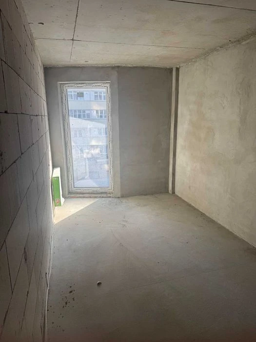 Продаж 2к квартири 73 кв.м, м. Тернопіль, вул. Генерала Миро