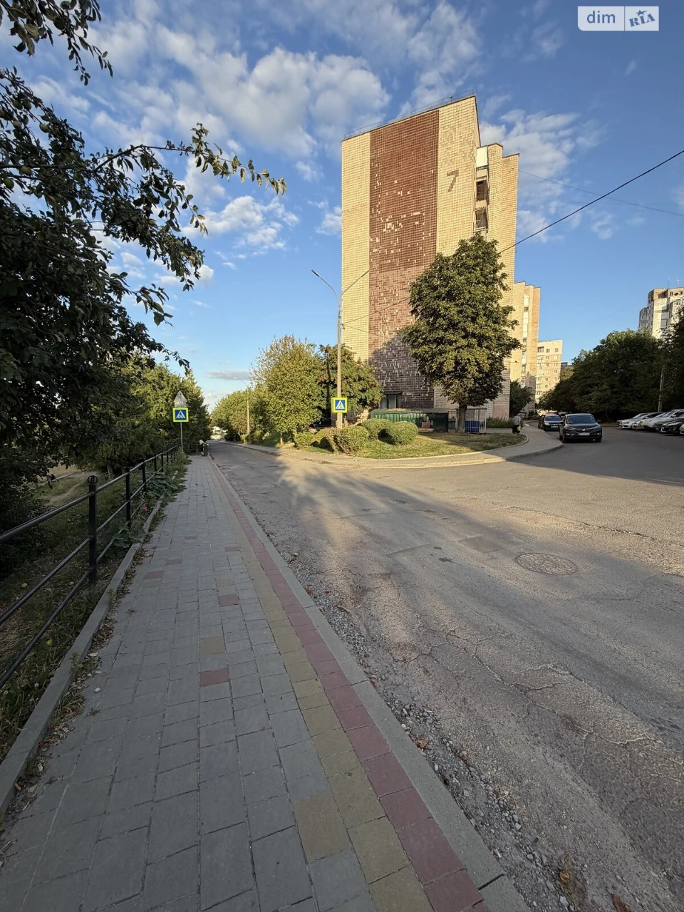 Продаж Квартира Аляска