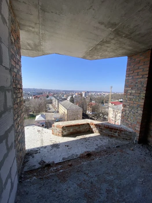 Продається 3 кімнатна квартира по вул. Бандери