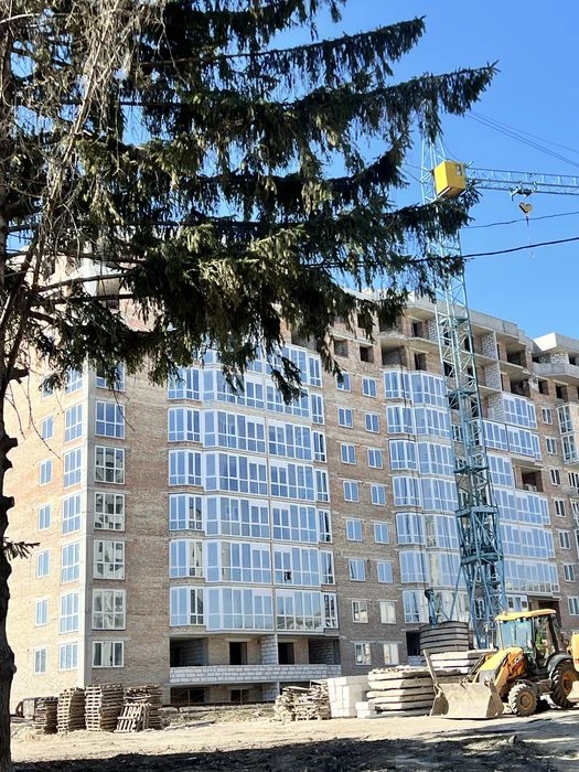 Продається 3 кімнатна квартира по вул. Бандери