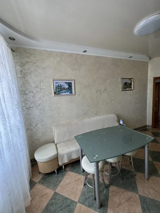 Продаж 3-кімнатної квартири, м.Тернопіль / вул.Коновальця /