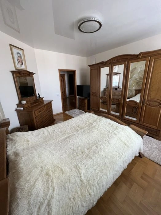 Продаж 3-кімнатної квартири, м.Тернопіль / вул.Коновальця /