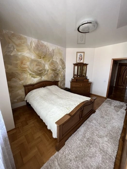 Продаж 3-кімнатної квартири, м.Тернопіль / вул.Коновальця /